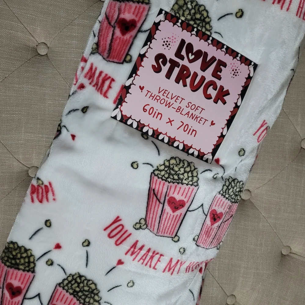 Oversized Plush Throw Blanket 60x70 Valentines Popcorn Movie Night Love Struck